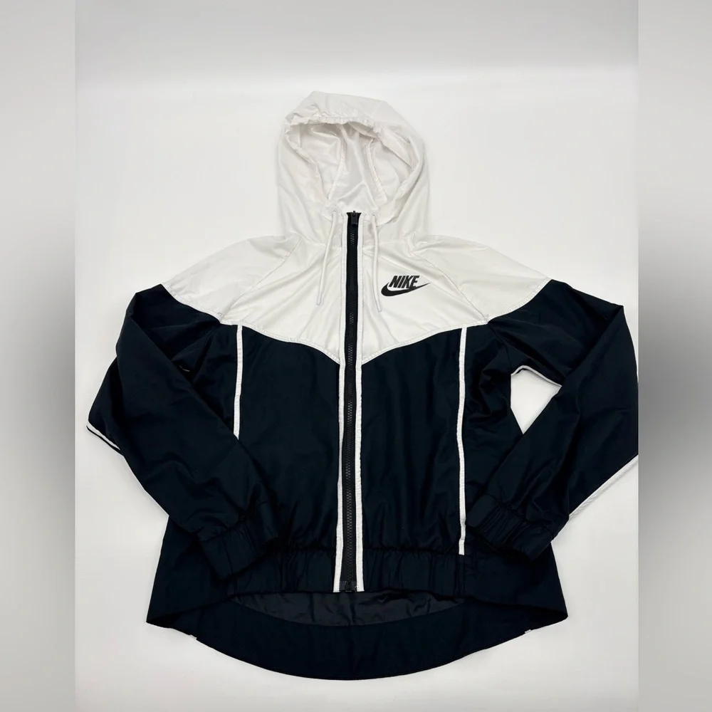 Nike Sportswear Windrunner Windbreaker Women's Jacket White-Black - Picture 2 of 7